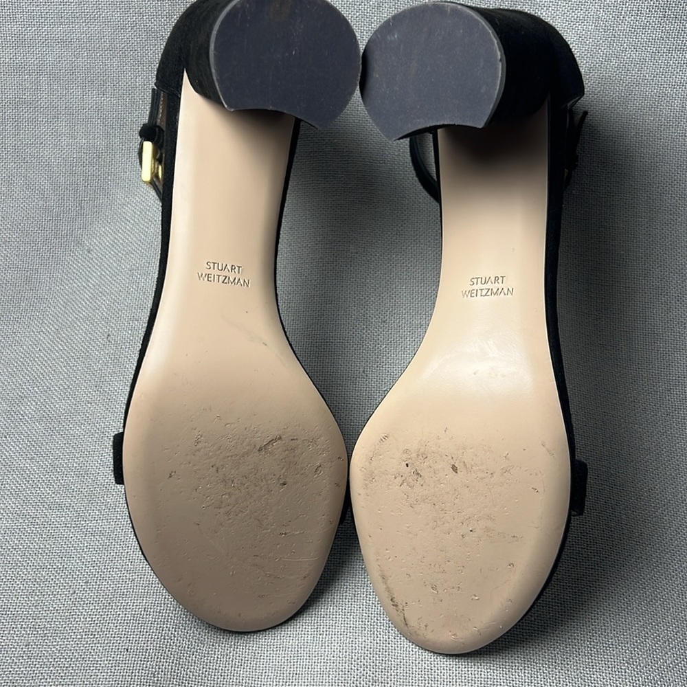 Stuart Weitzman women’s Lessnu Sandal black suede size 10 - Picture 6 of 9
